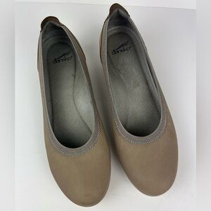 Dansko Shoes Womens 41 10.5 Kristen Slip On Tan